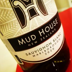 Mud House Sauvignon Blanc 2020