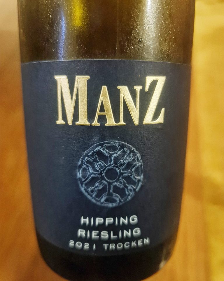 Read more about the article Manz Hipping Riesling 2021