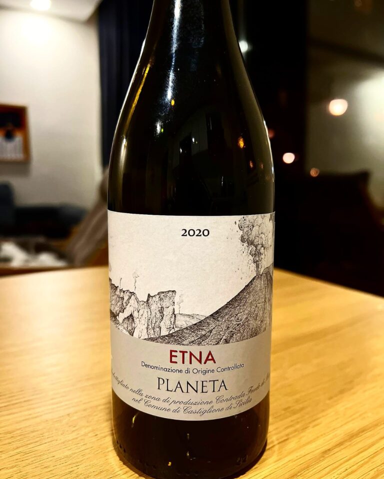 Read more about the article Planeta Etna Rosso 2020